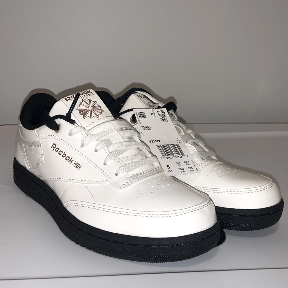 Reebok Club C Tennis Shoes in Cream Patant